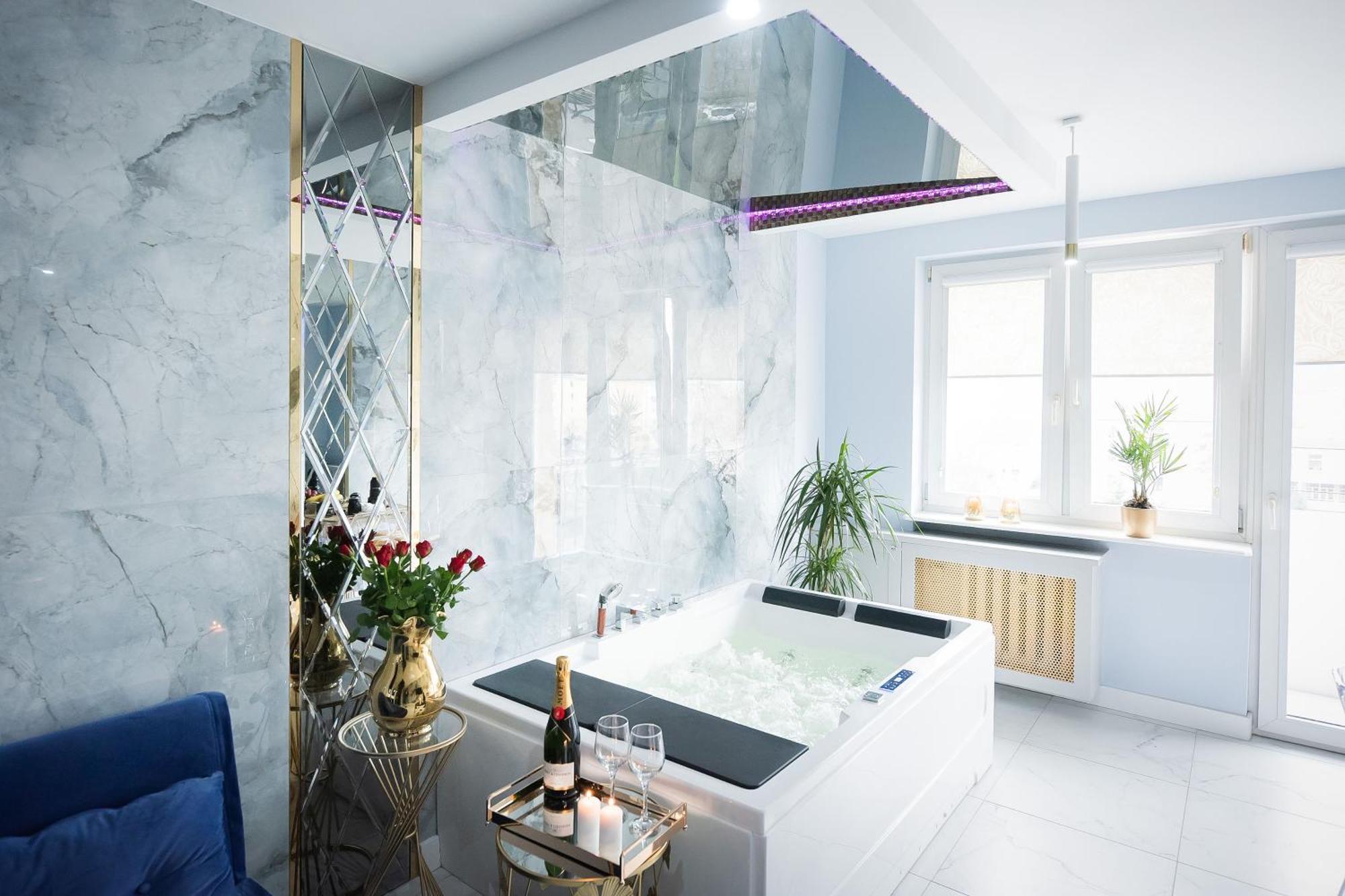 Apartament Jacuzzi Гдиня Екстериор снимка