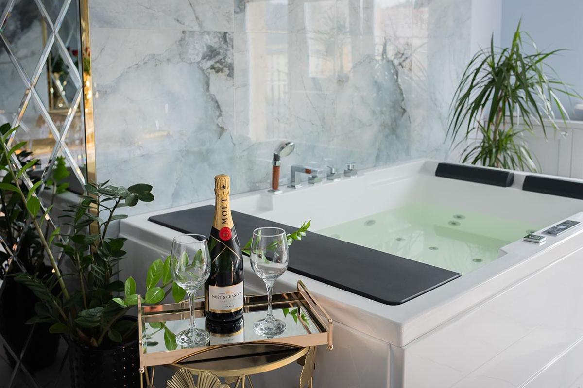 Apartament Jacuzzi Гдиня Екстериор снимка